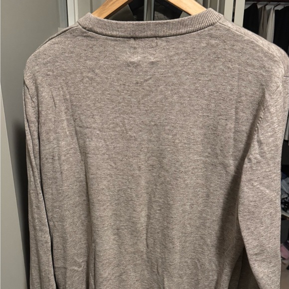 H&M longsleeve - Picture 2 of 3
